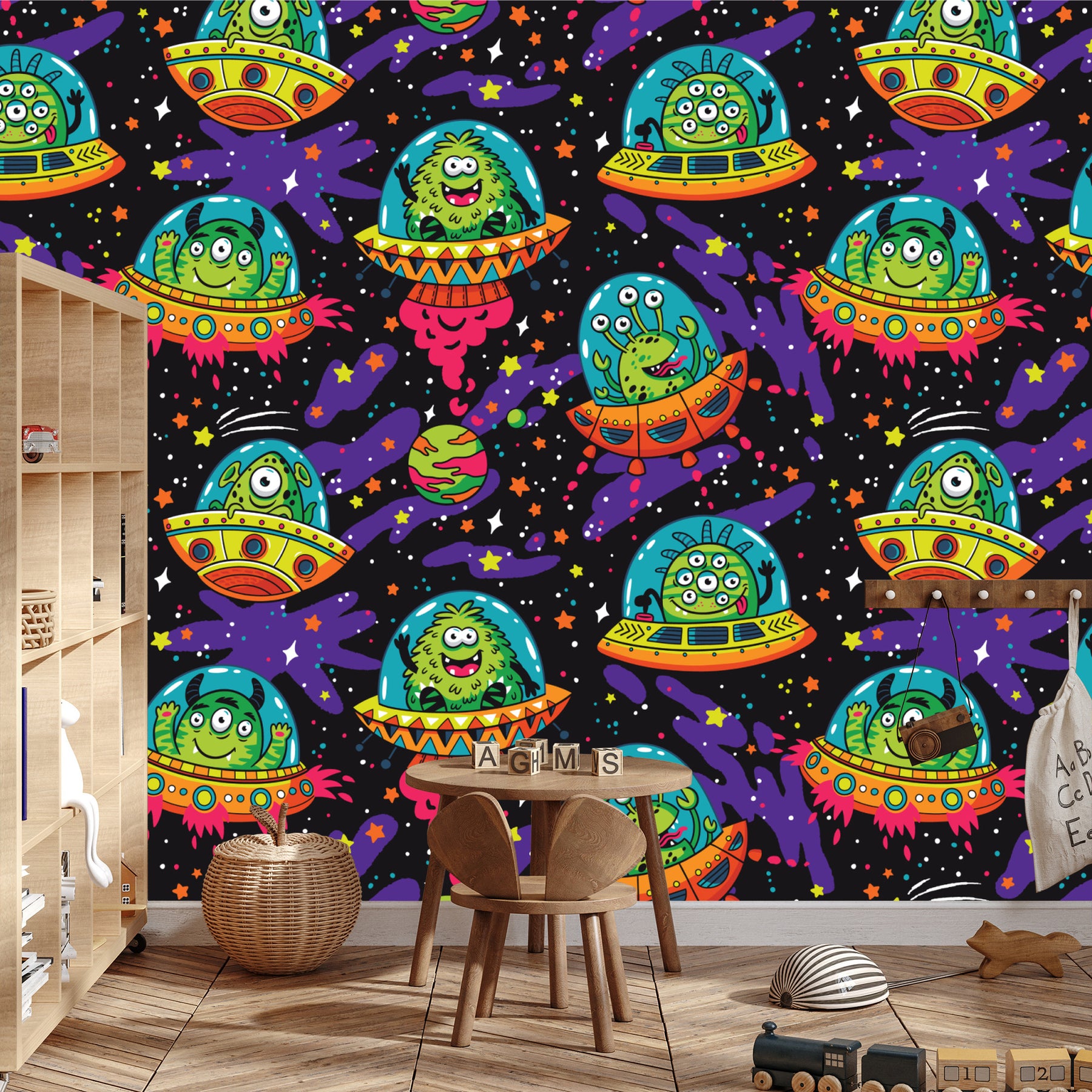 Colourful aliens wall mural image 0