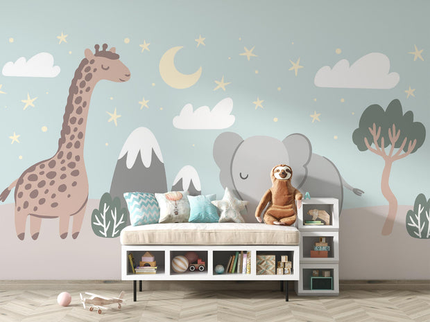 Cute safari wall mural with a giraffe, elephant, and dreamy night sky – perfect for nurseries and kids’ rooms.