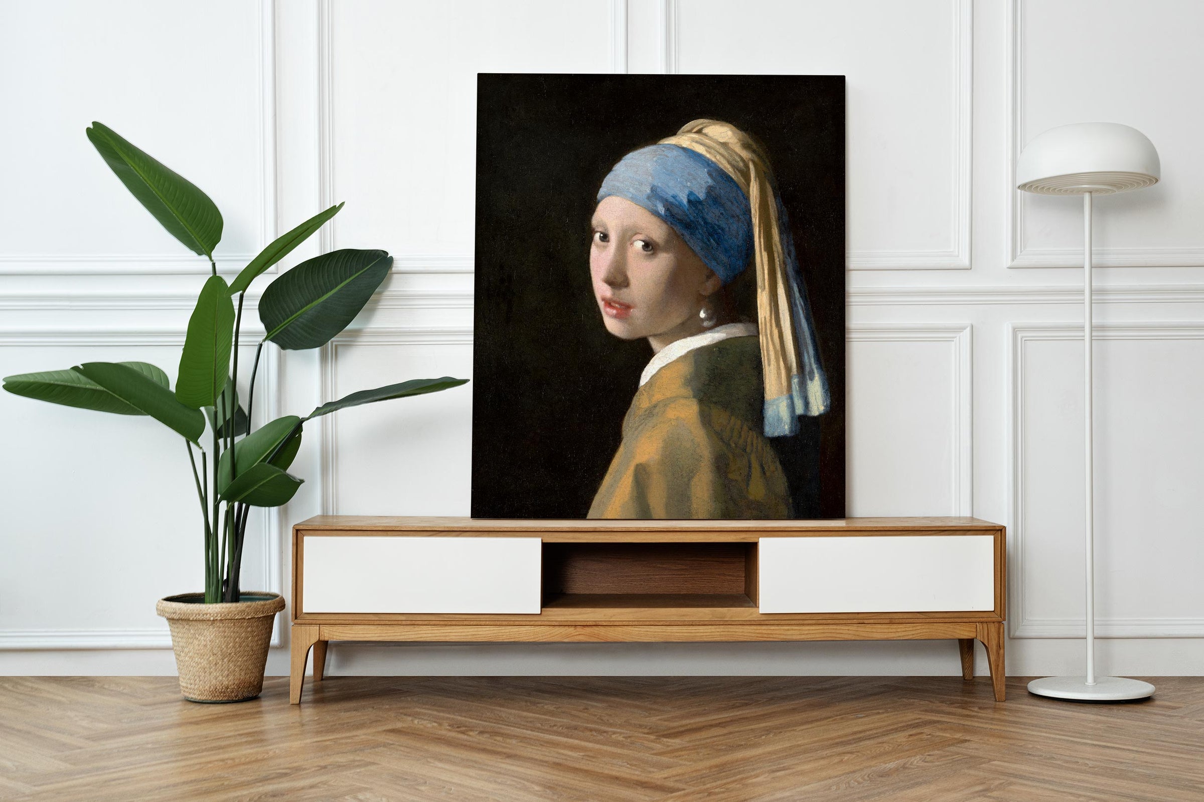 Girl With A Pearl Natural Canvas image 0